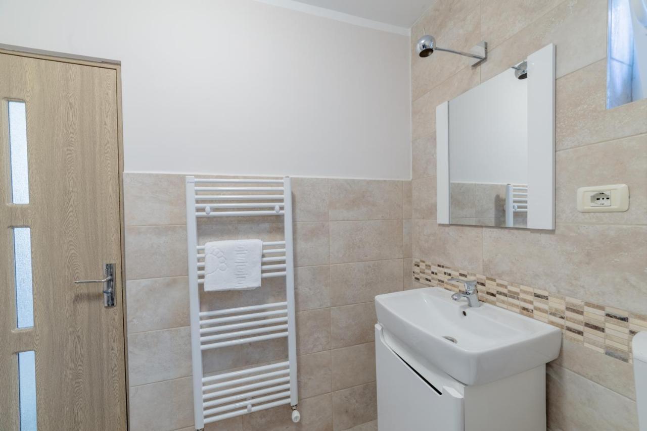 Casa Zorilor Cluj Lägenhet Exteriör bild