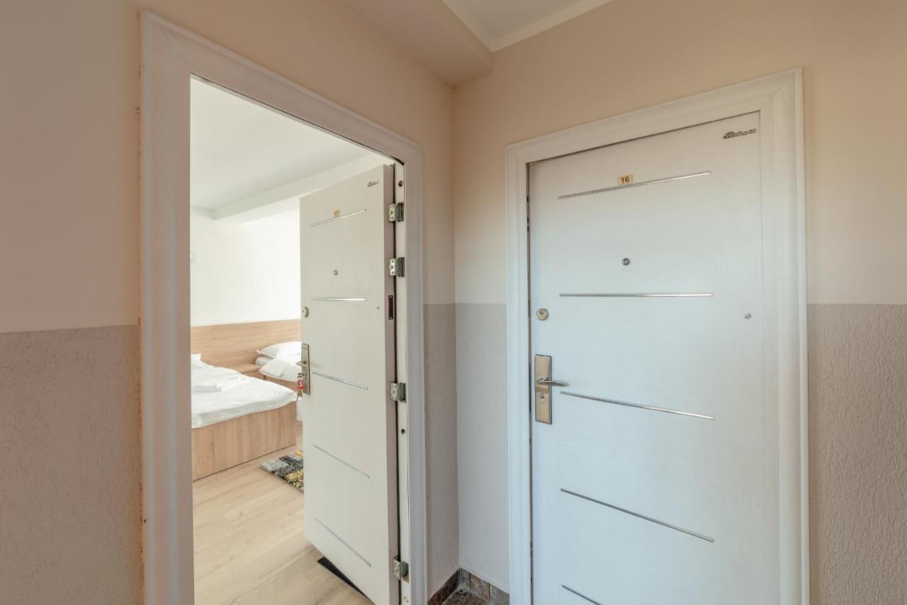 Casa Zorilor Cluj Lägenhet Exteriör bild