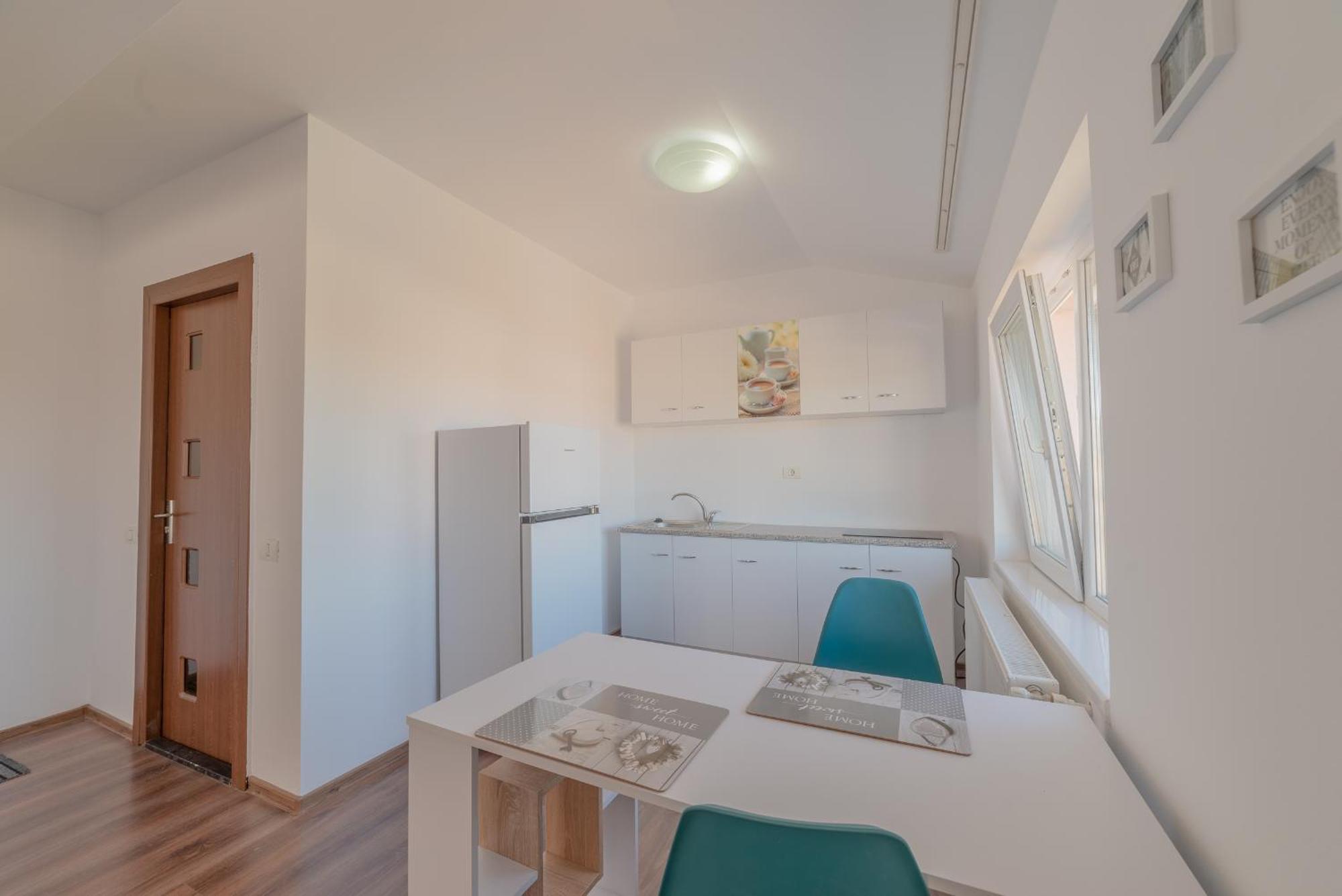 Casa Zorilor Cluj Lägenhet Exteriör bild